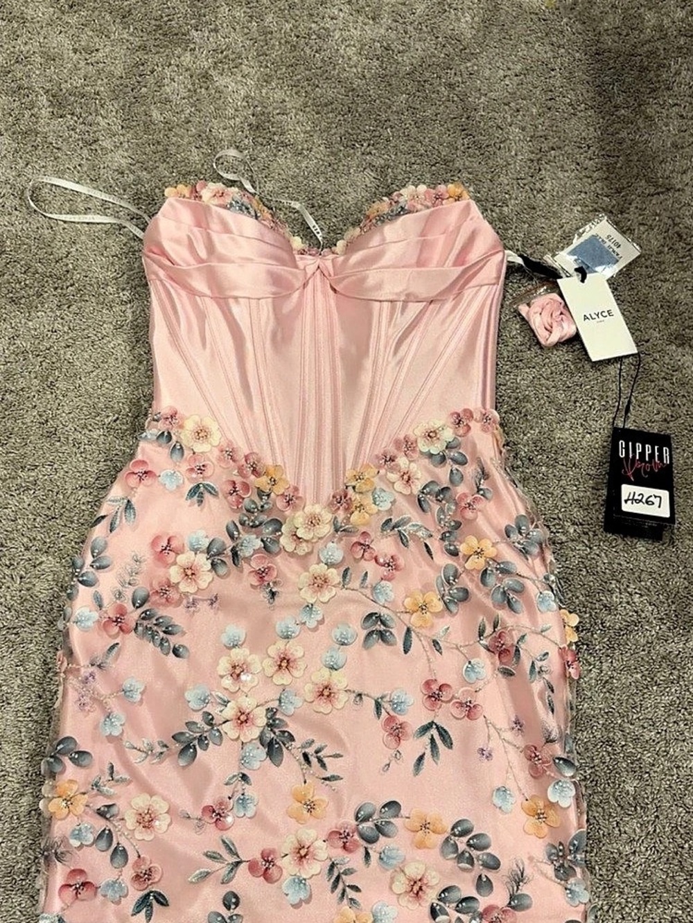 Alyce Floral Mini Dress in Pink Size 2 NWT